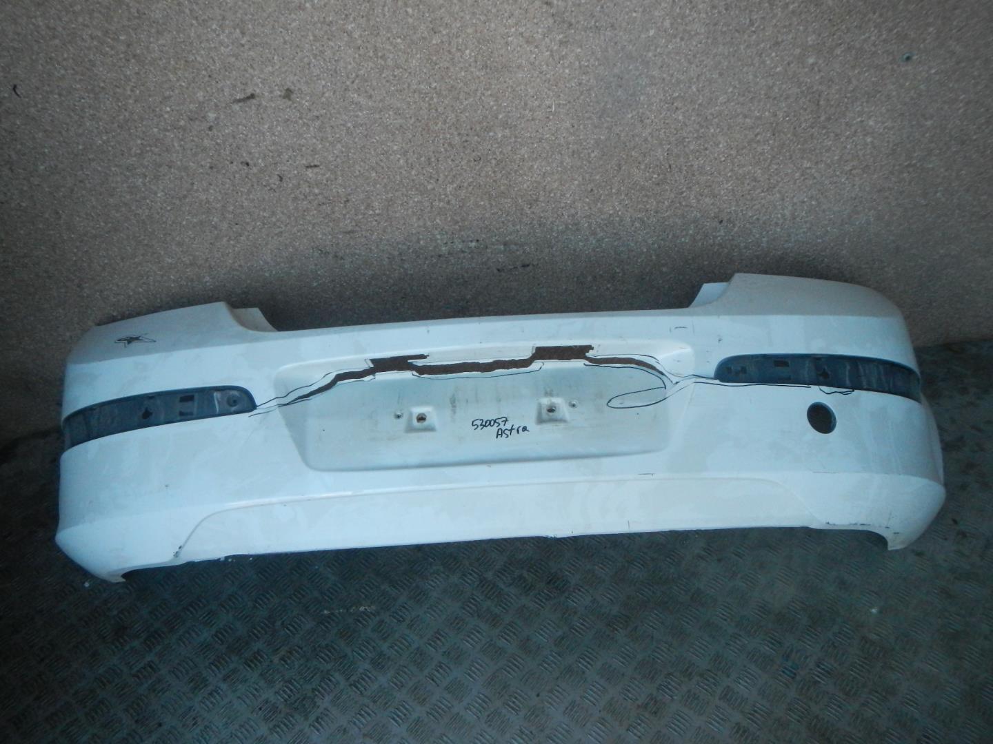 Бампер задний