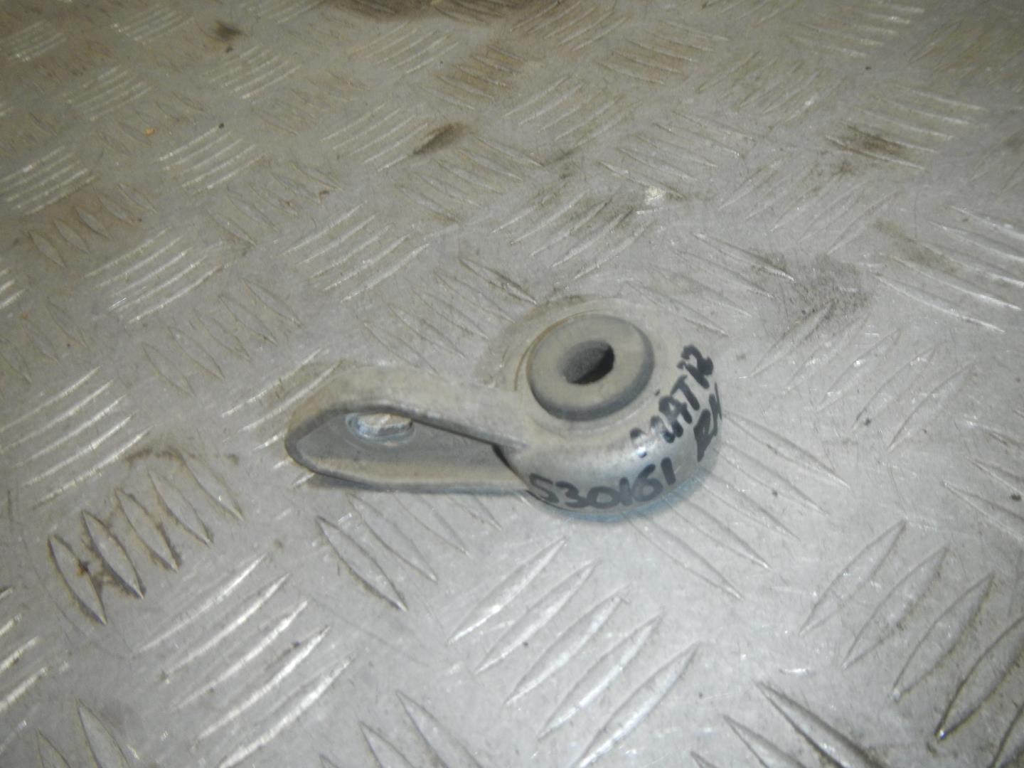 Кронштейн радиатора