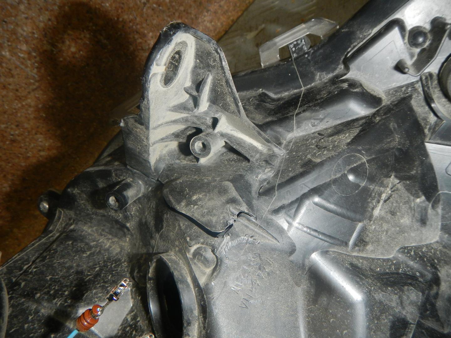 Фара правая