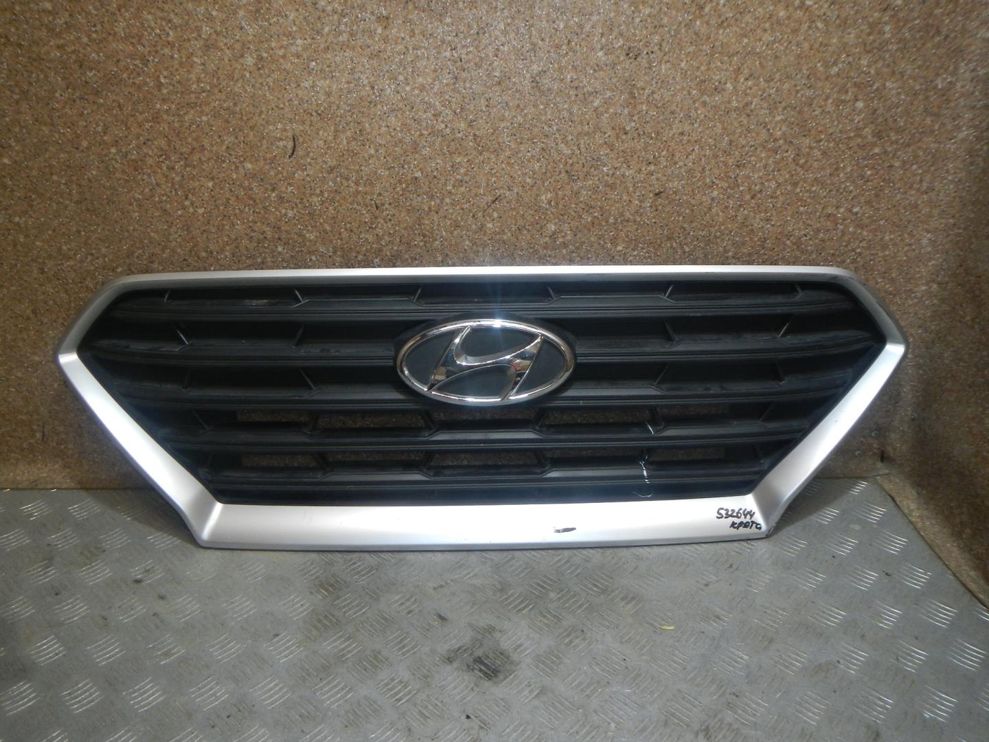 Решетка радиатора