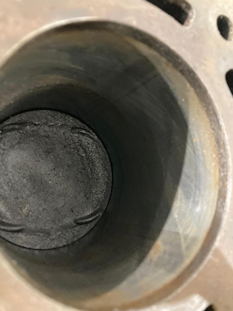 Блок двигателя