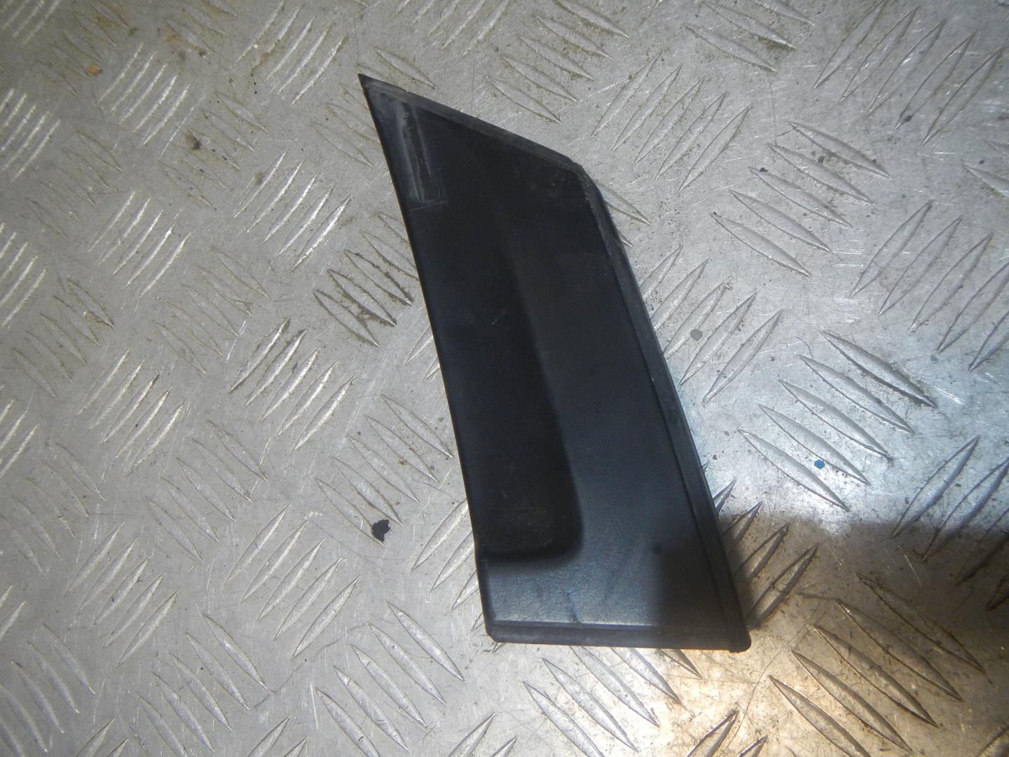 Накладка (кузов наружные)