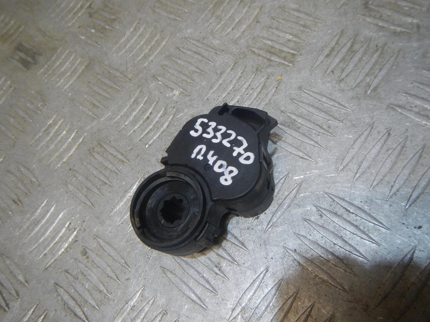 Моторчик заслонки печки