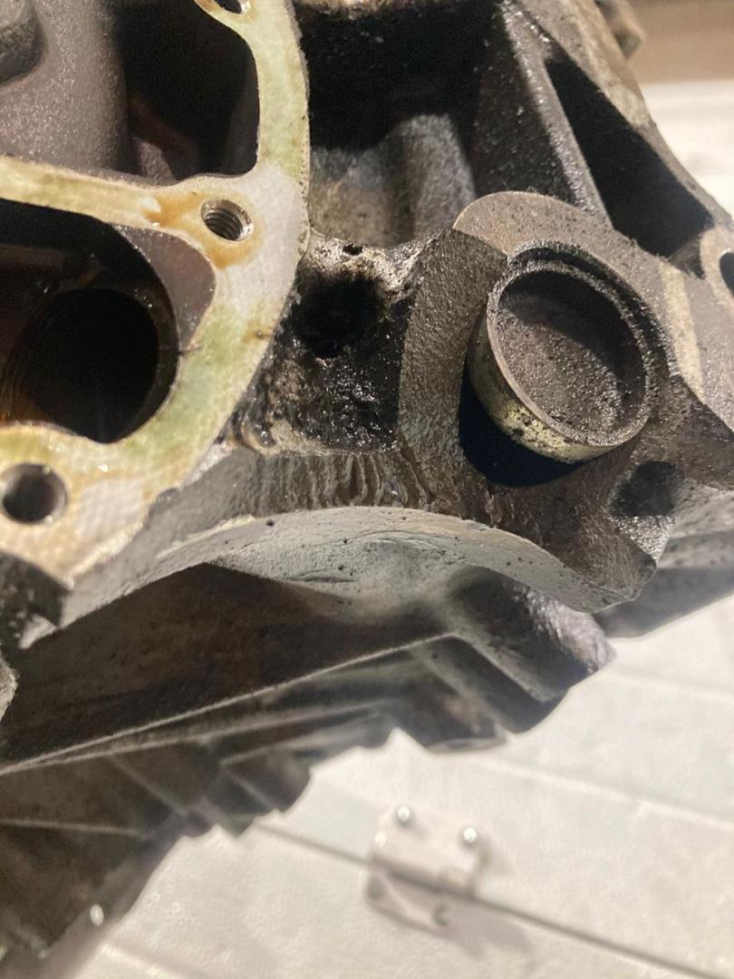 Блок двигателя