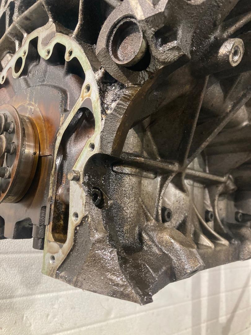 Блок двигателя