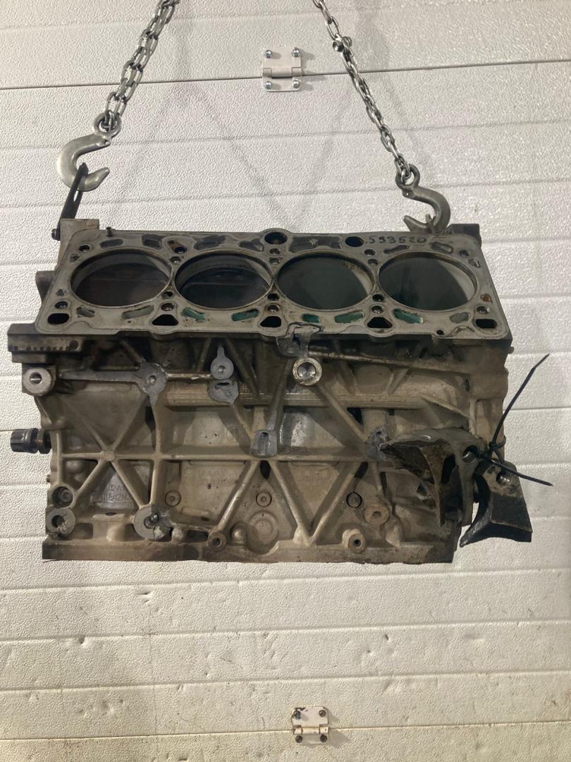 Блок двигателя