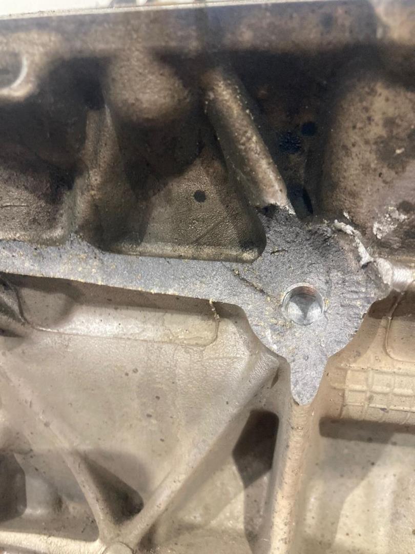 Блок двигателя