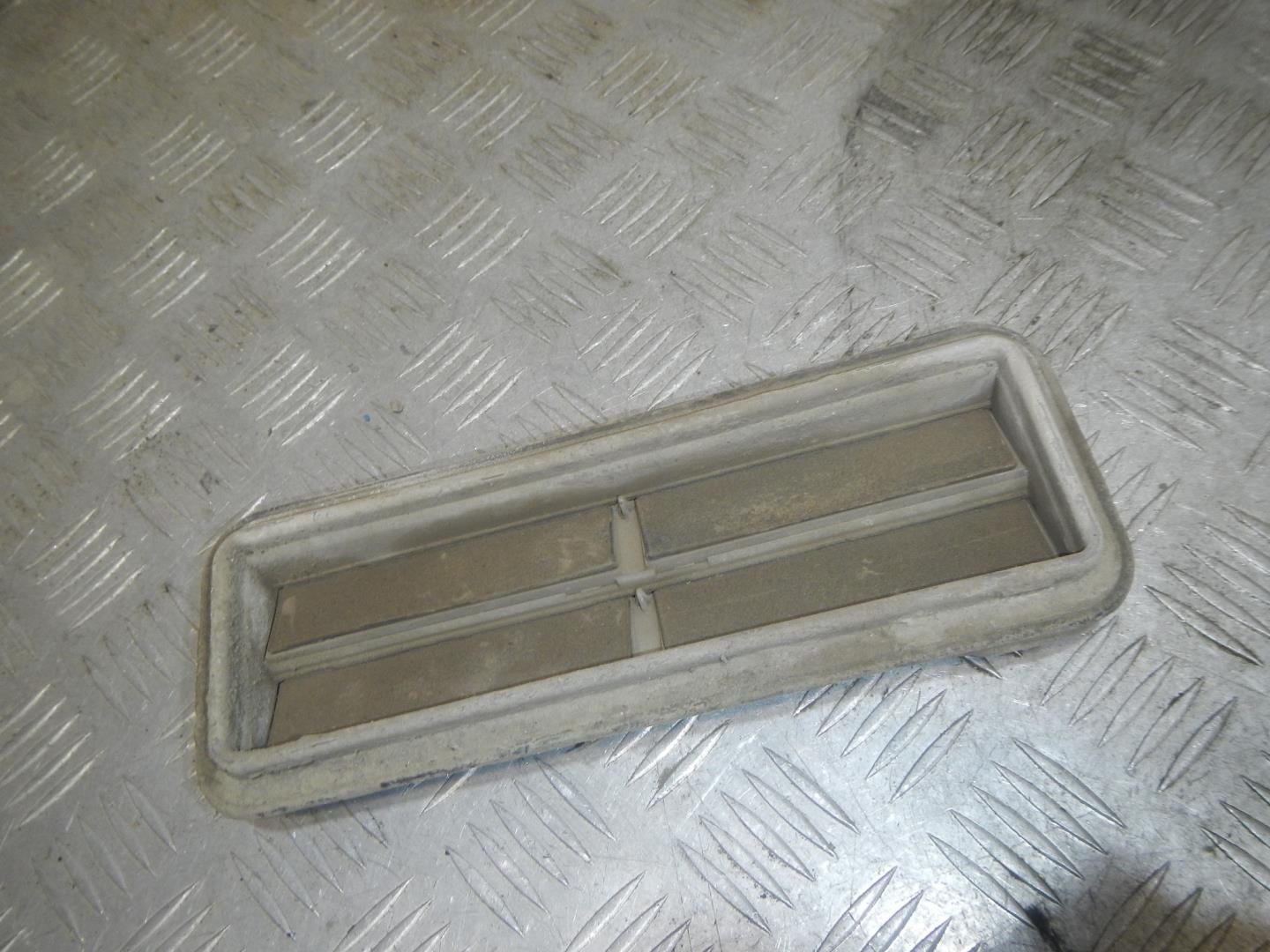 Решетка вентиляционная