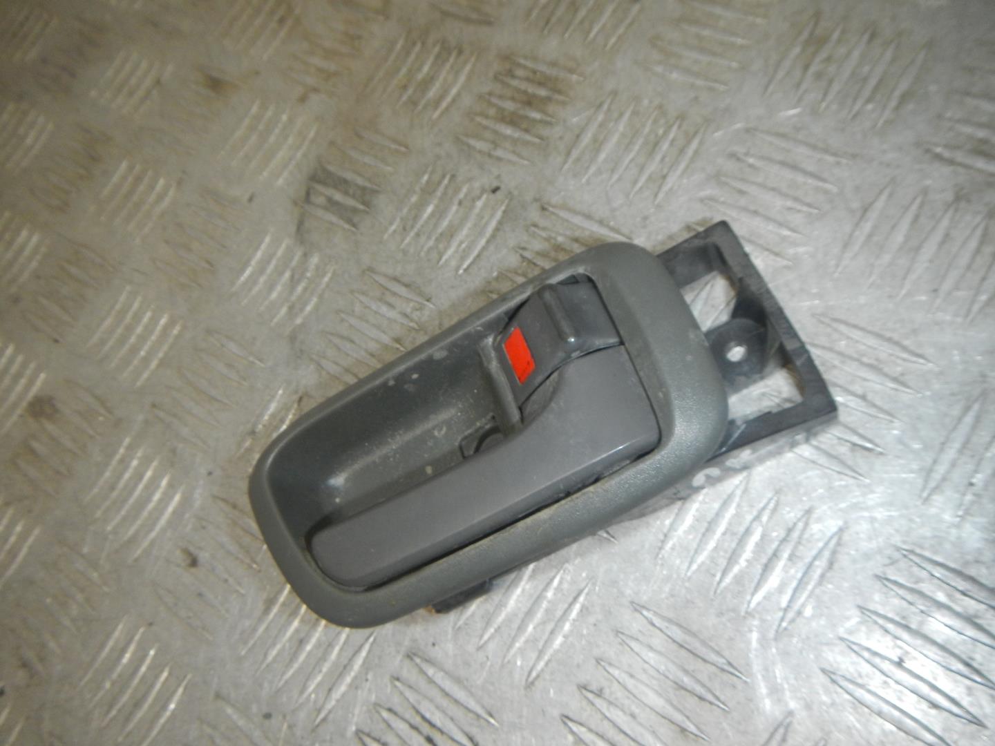 Ручка двери внутренняя правая