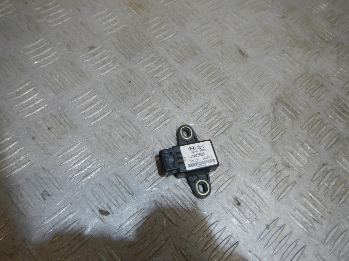 Датчик ускорения