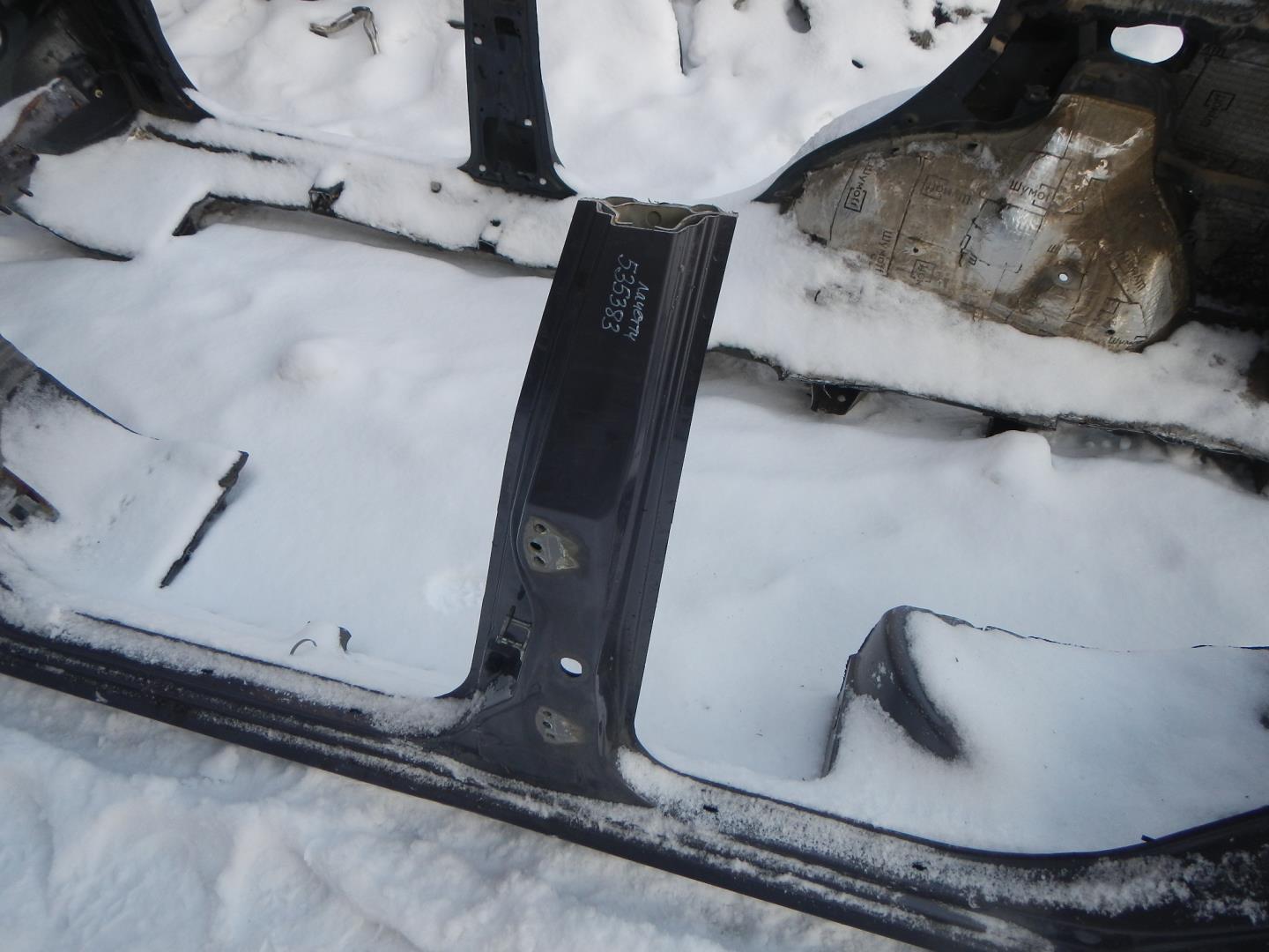 Кузовной элемент