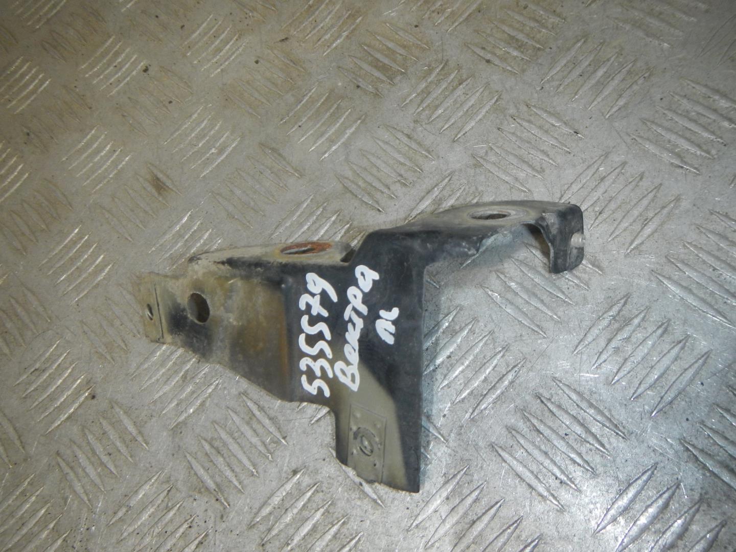 Кронштейн крепления крыла