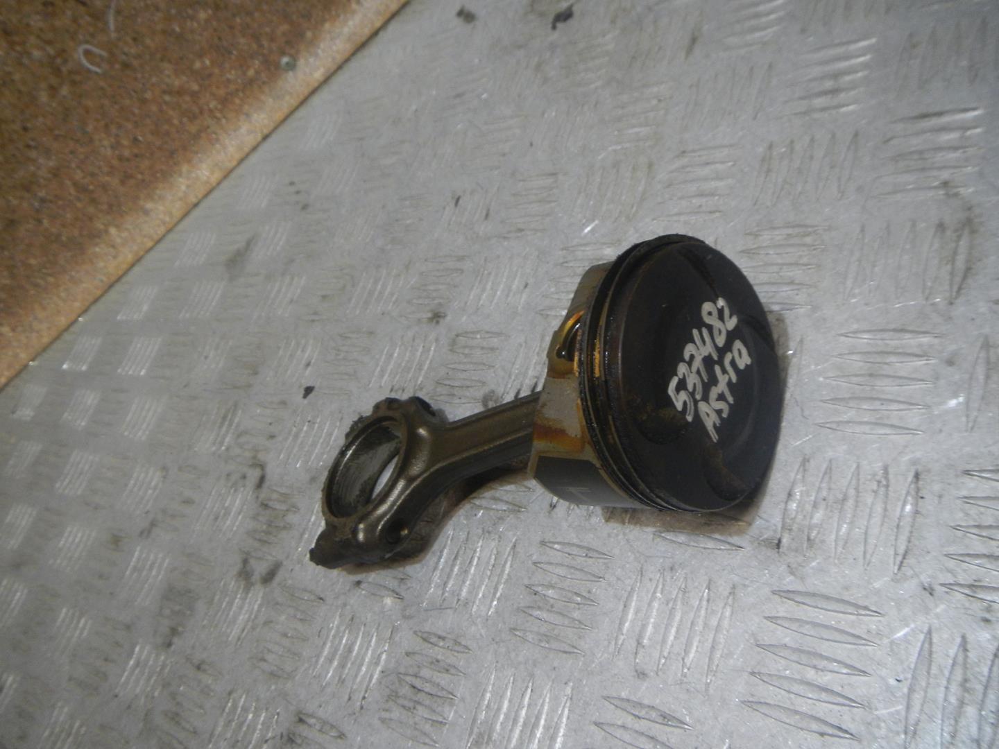 Поршень с шатуном для Astra J (P10) 2009-2017