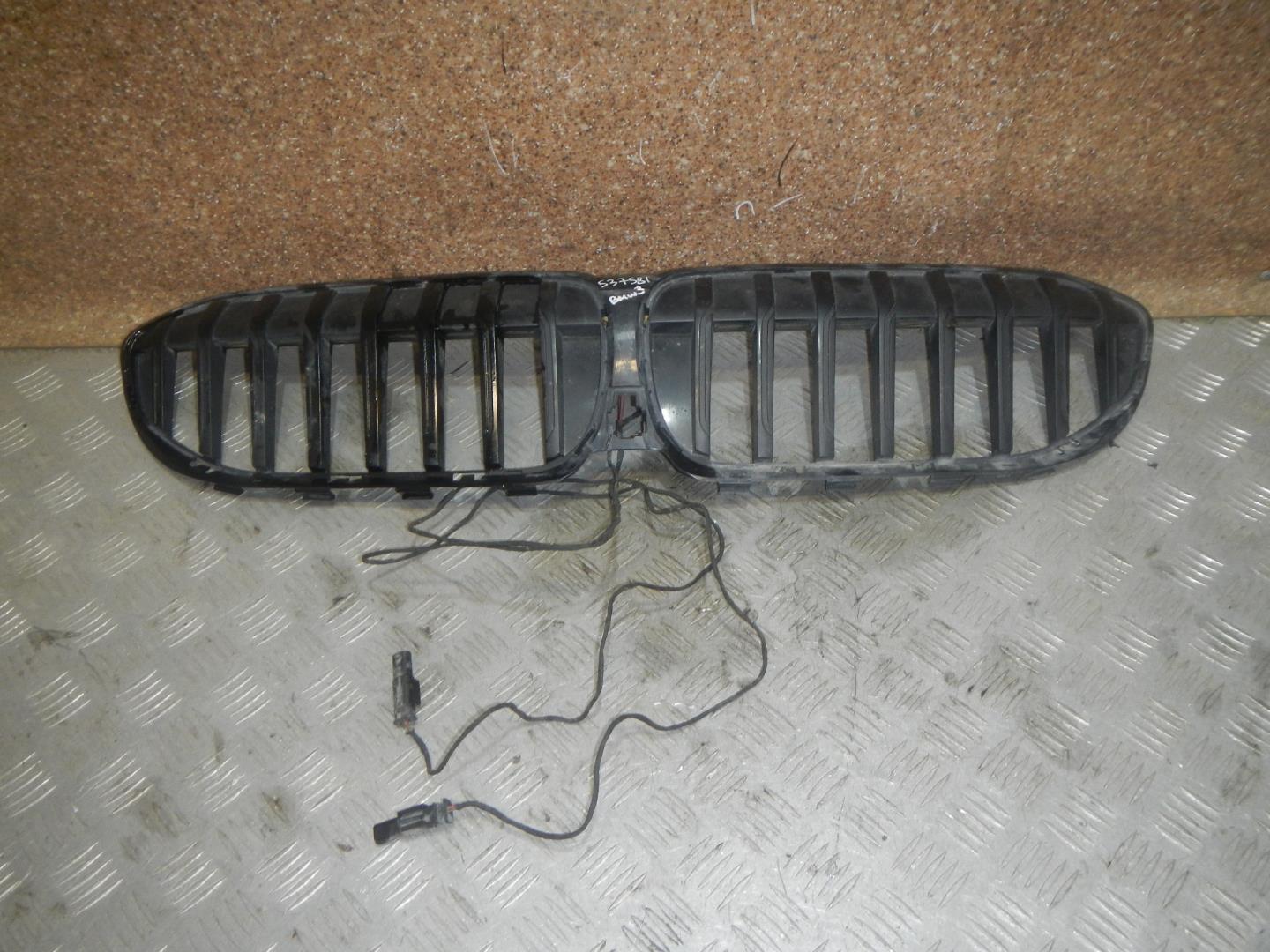 Решетка радиатора