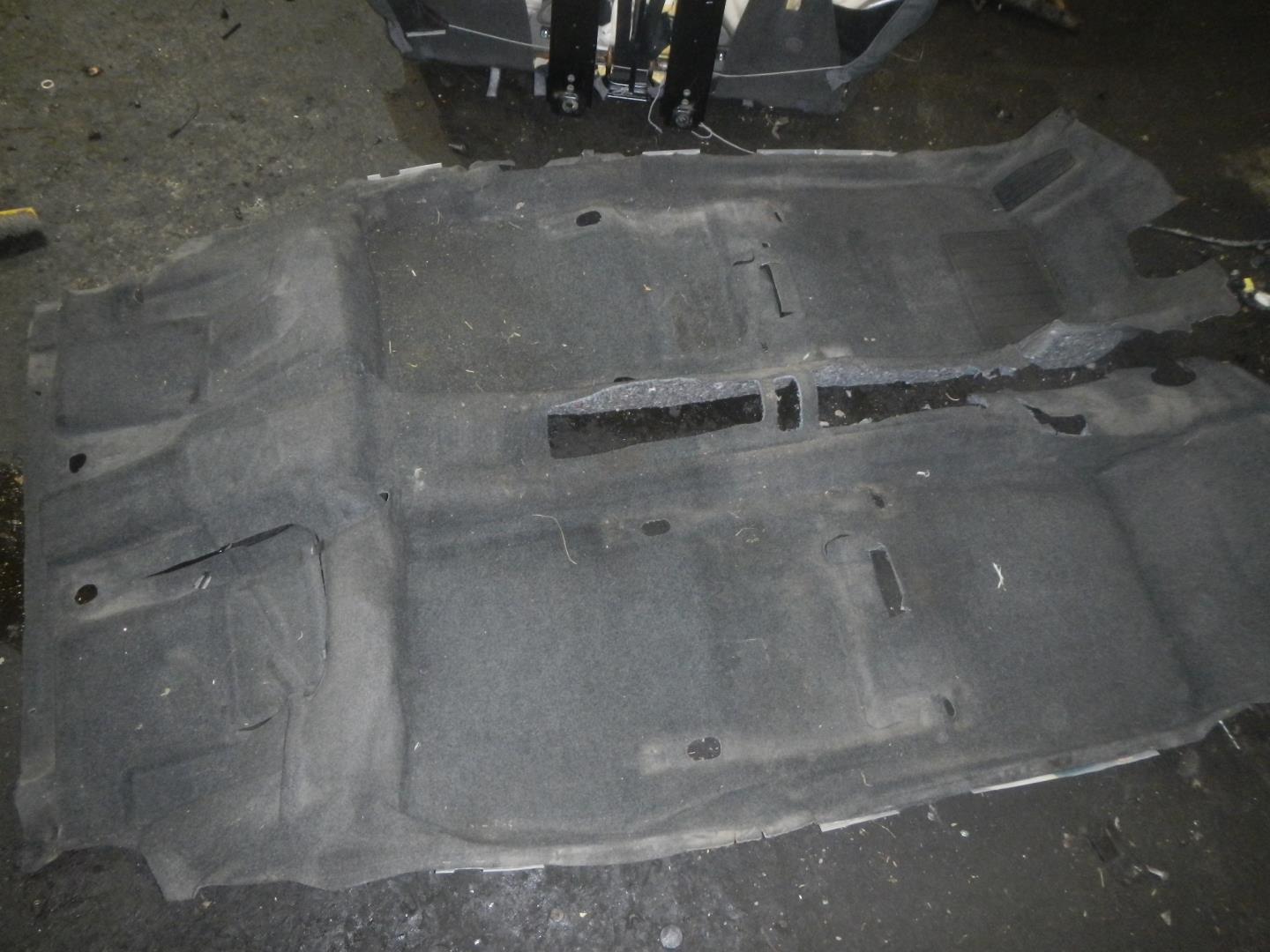 Покрытие напольное (ковролин)