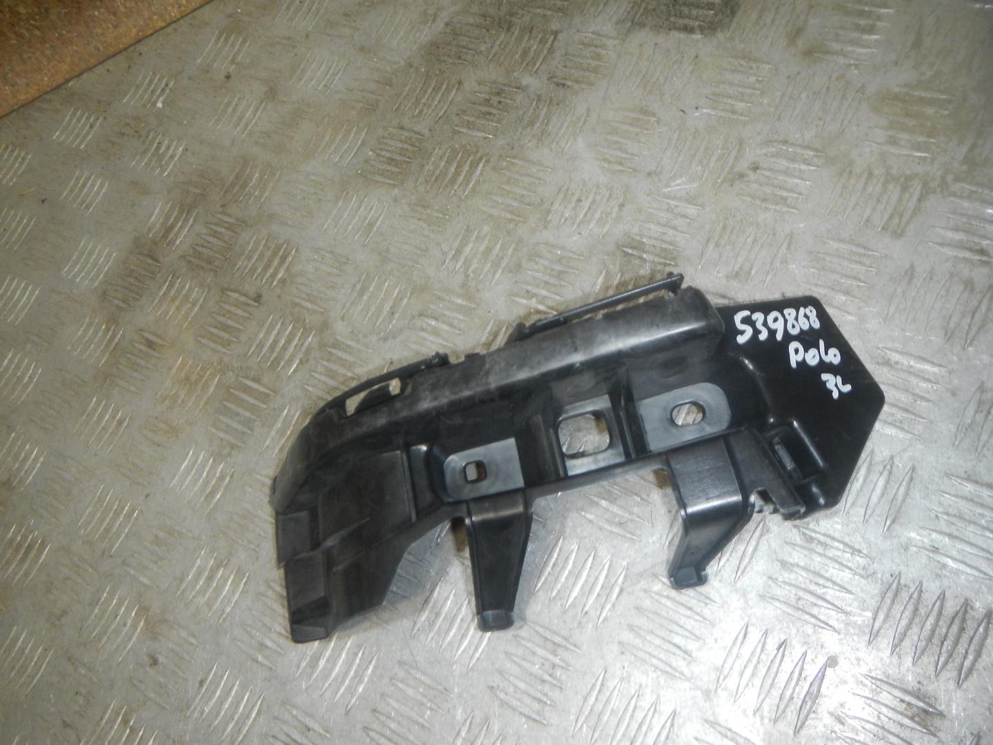 Кронштейн заднего бампера левый