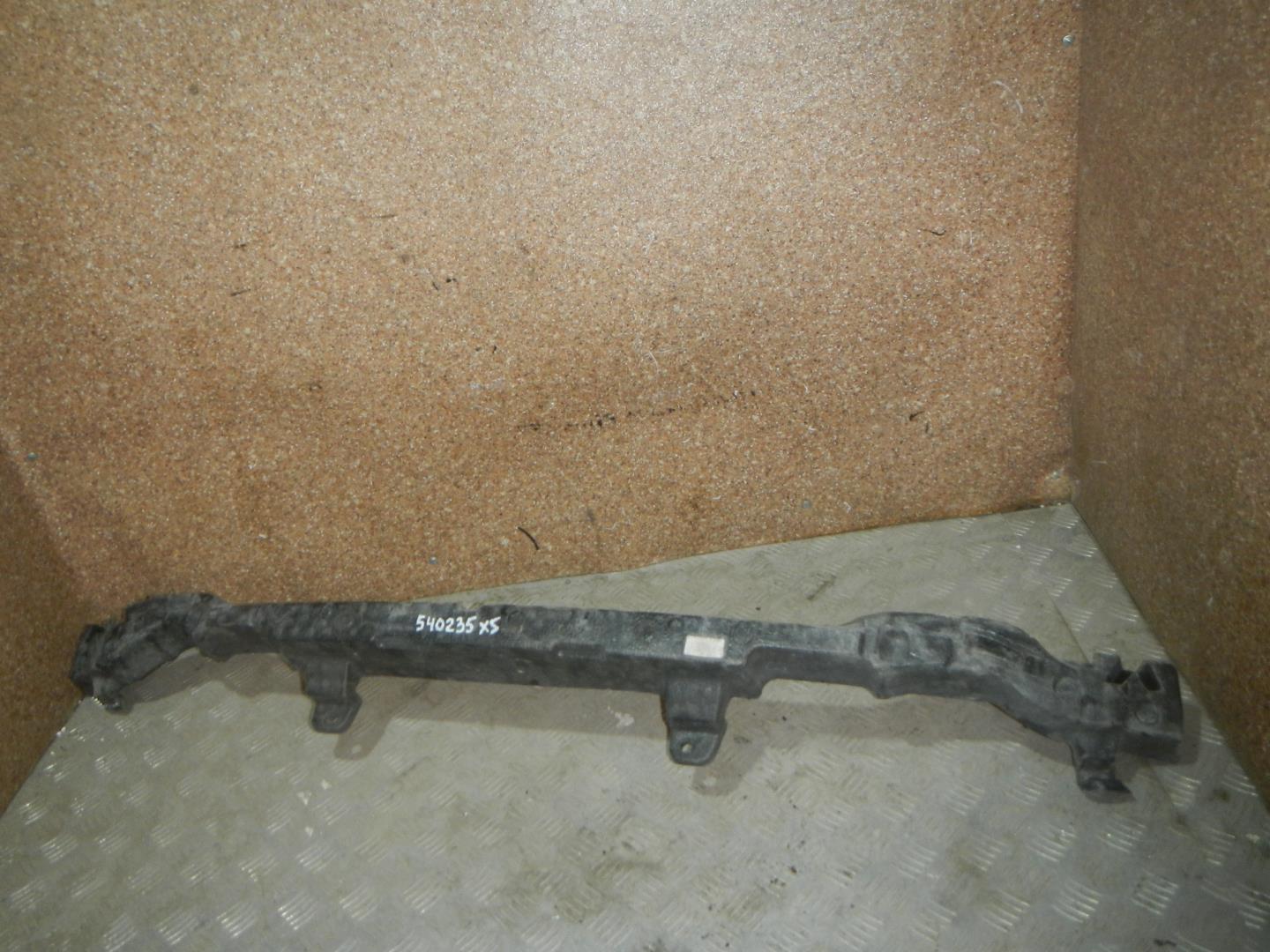 Наполнитель переднего бампера