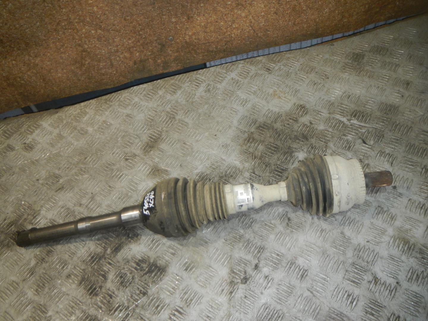 Полуось передняя правая