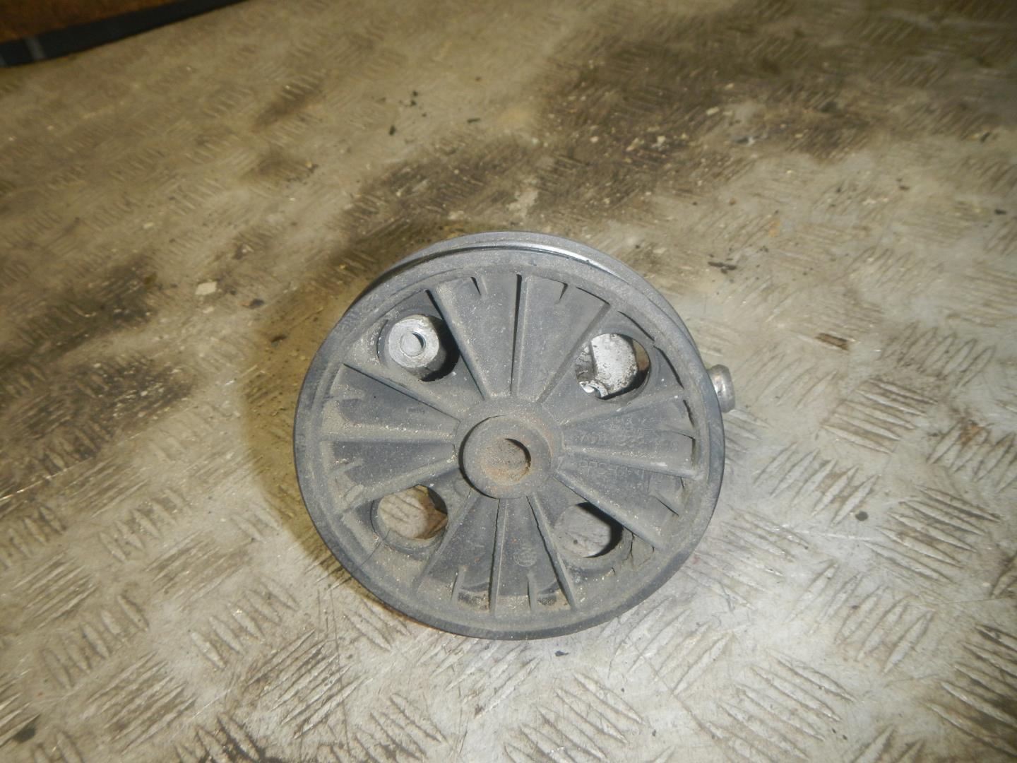 Насос ГУР (гидроусилитель руля)