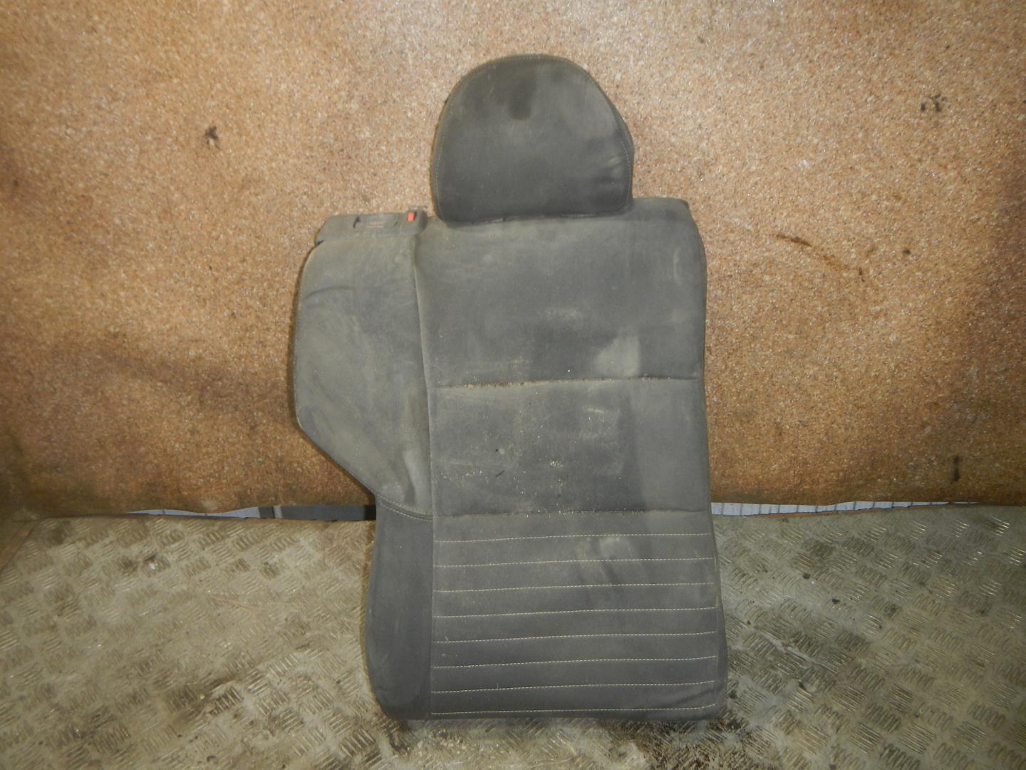 Спинка сидения