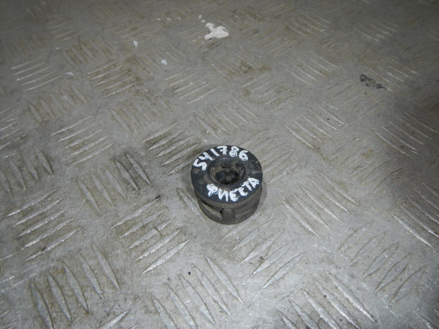 Кронштейн радиатора