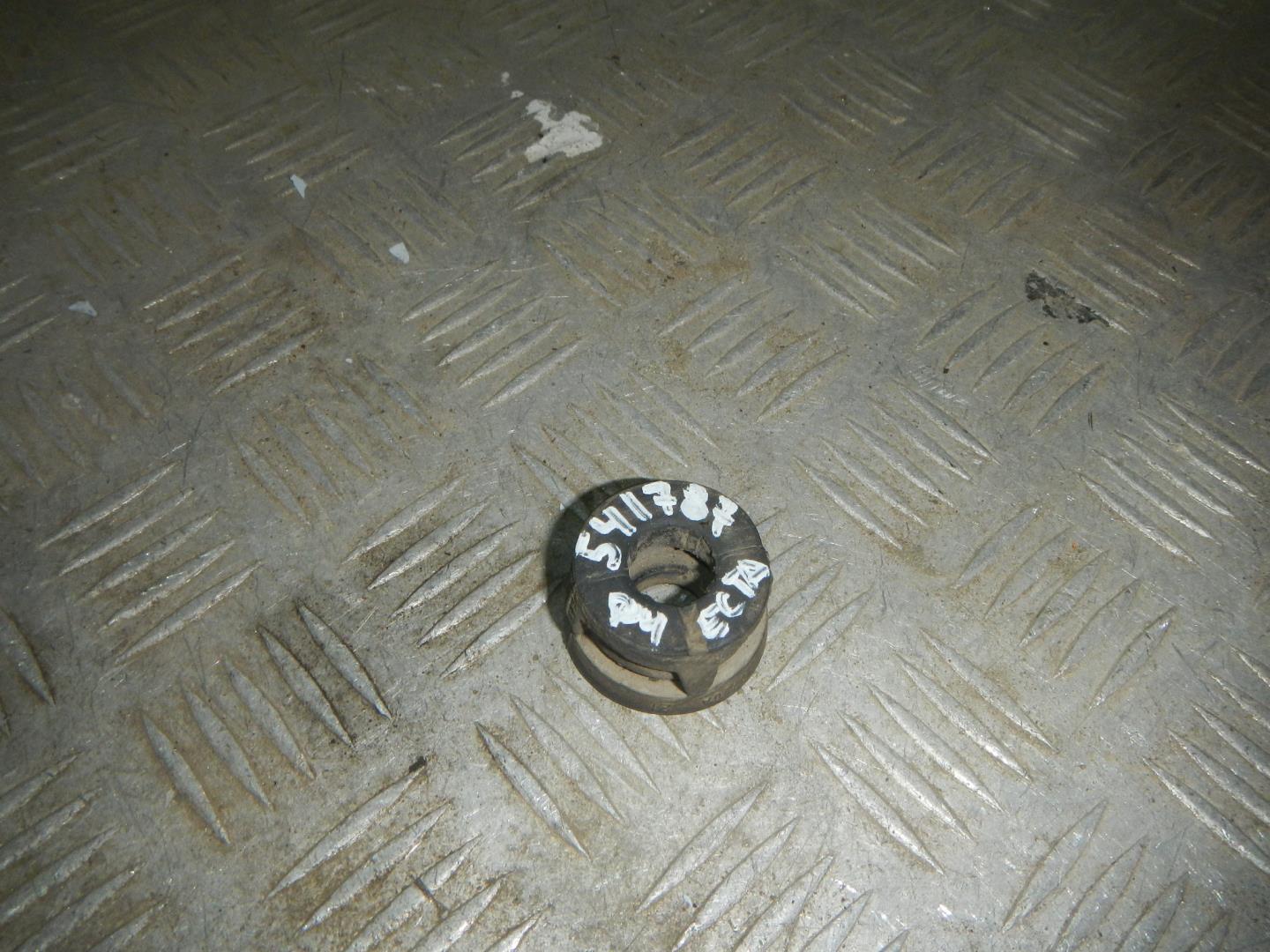 Кронштейн радиатора