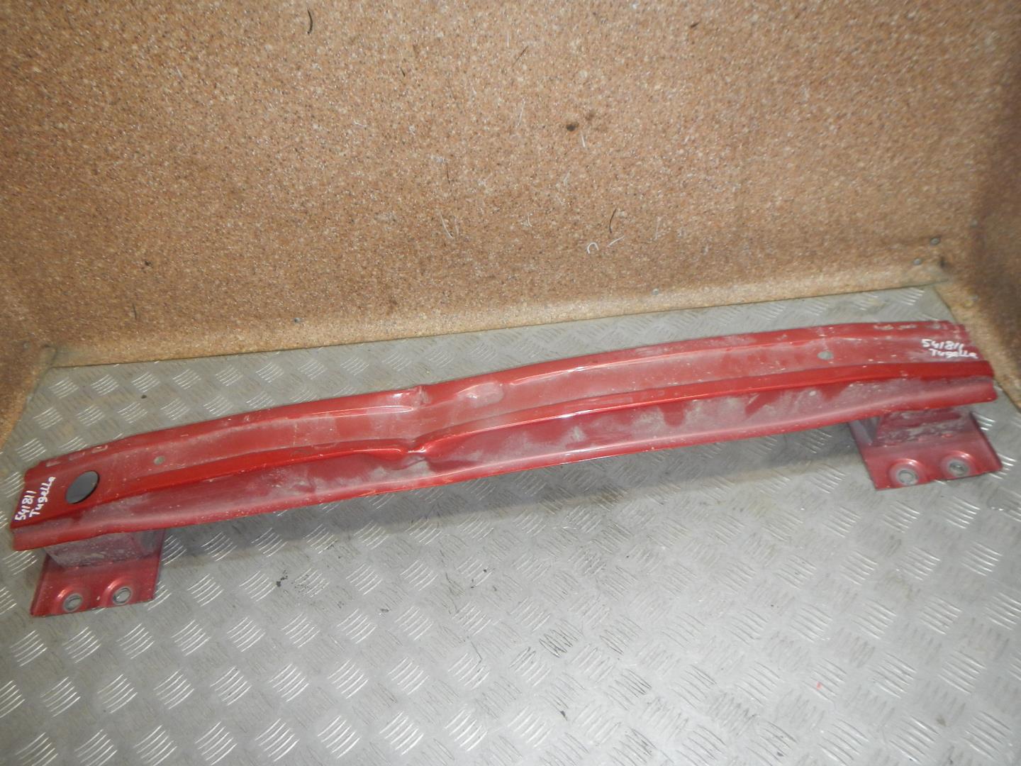 Усилитель заднего бампера