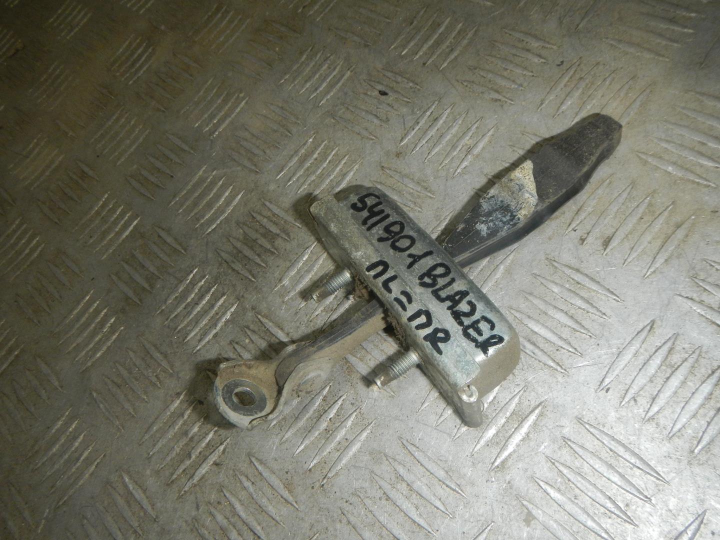 Ограничитель двери