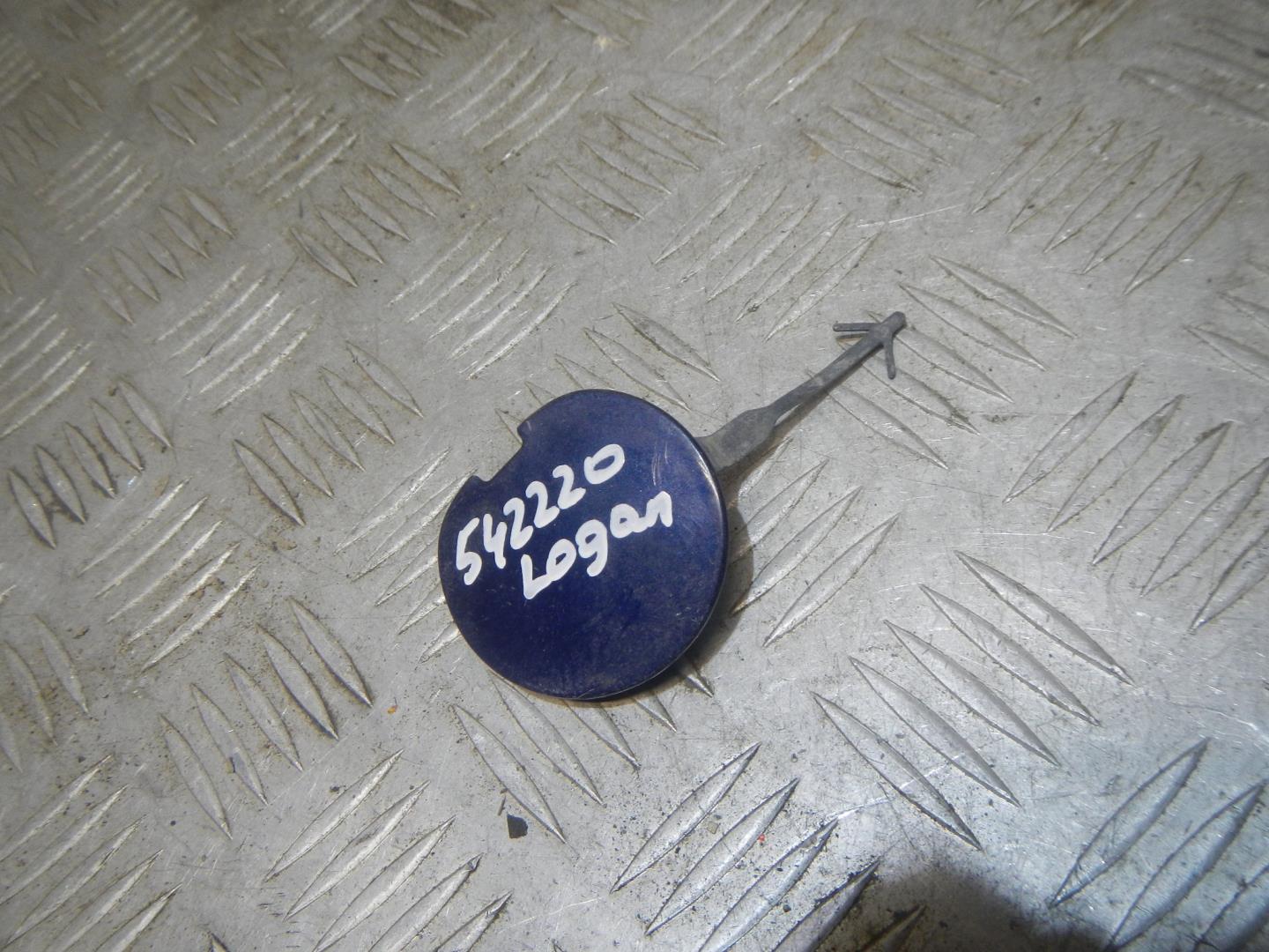 Заглушка буксировочного крюка