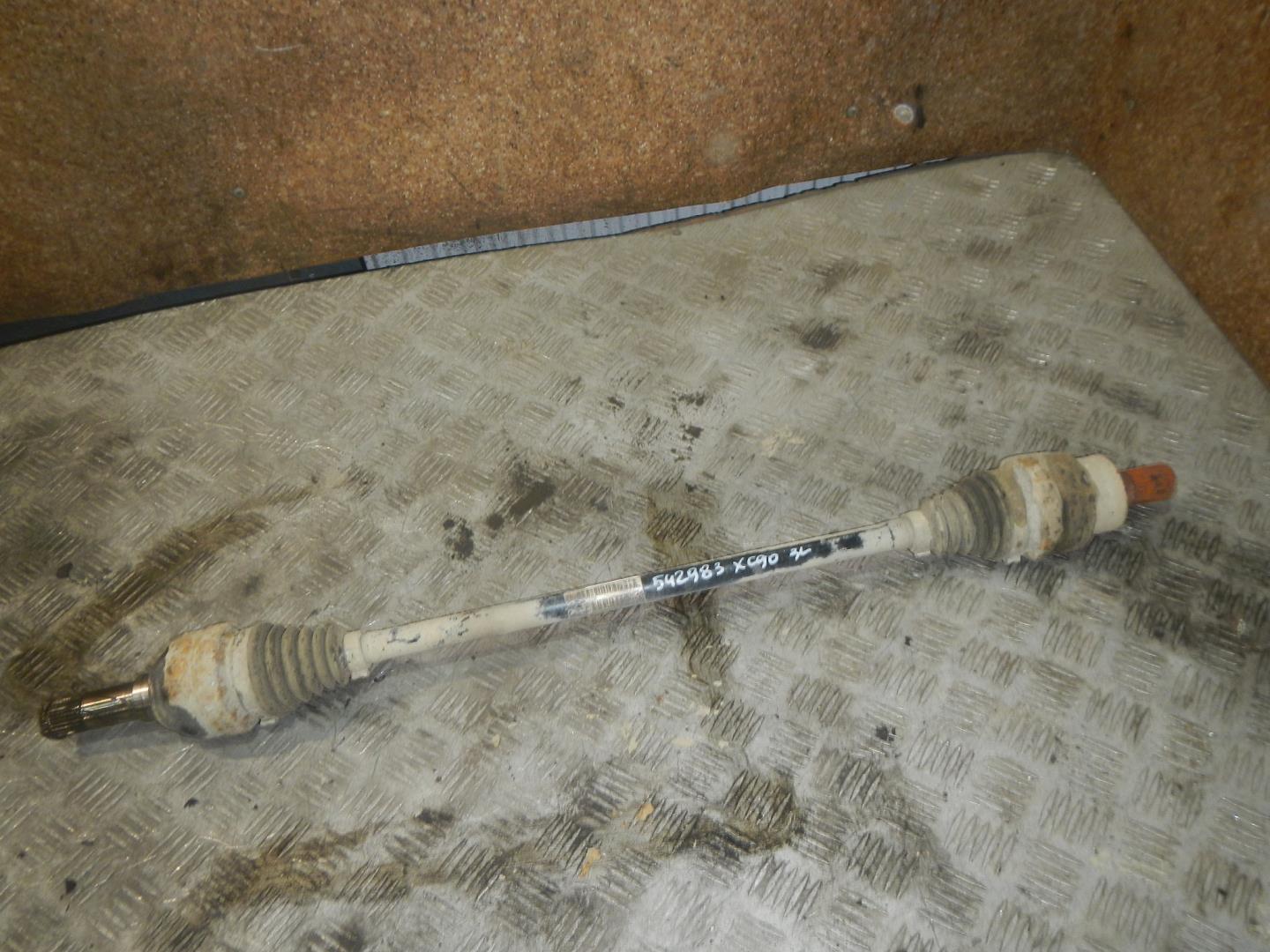 Полуось задняя левая