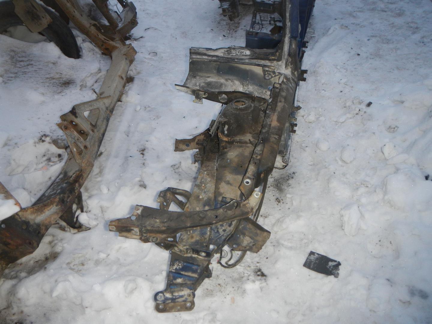 Лонжерон передний левый