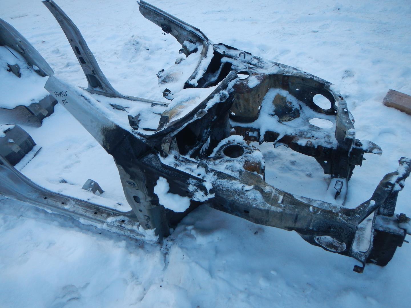 Лонжерон передний правый