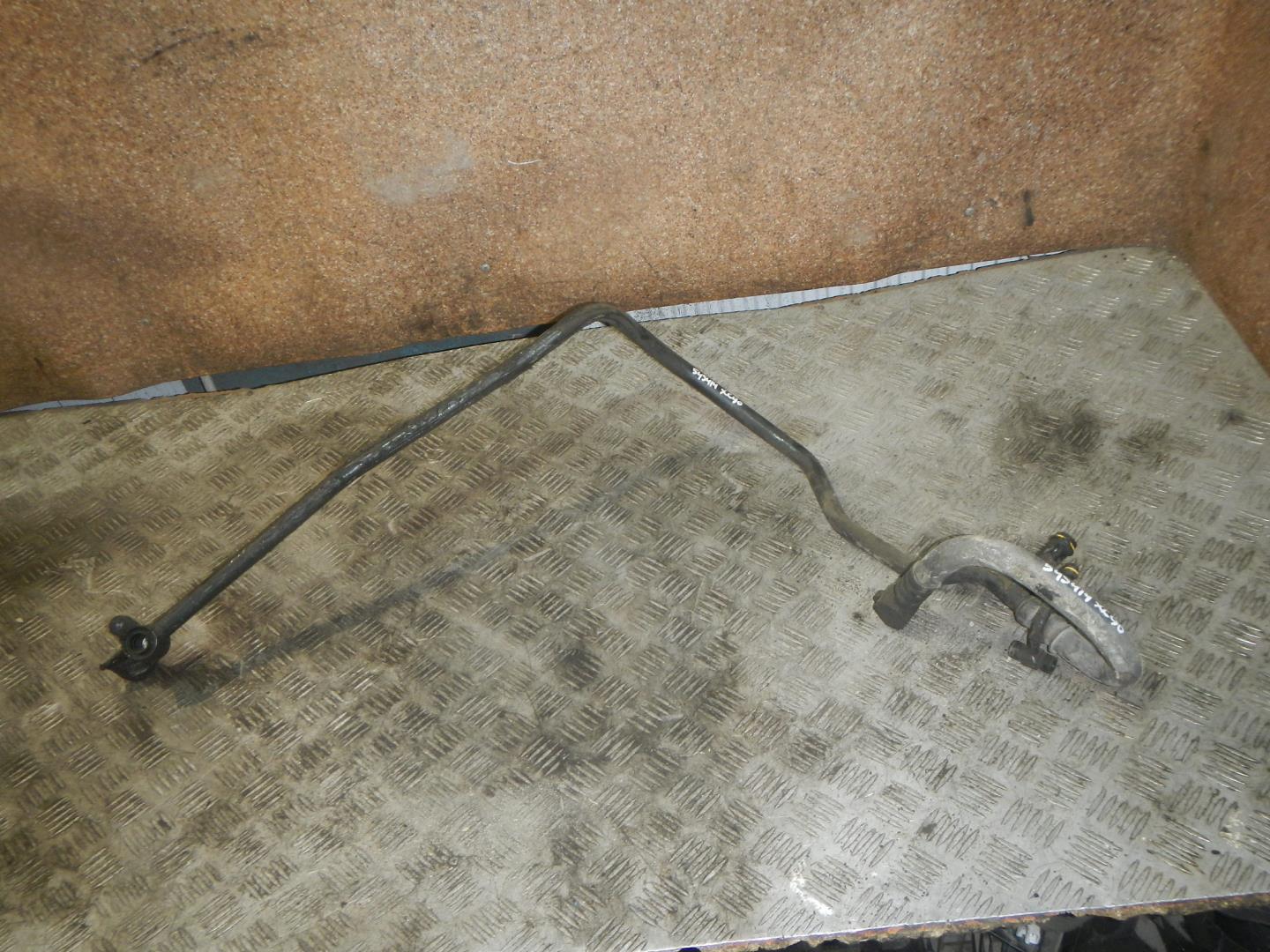 Трубка системы охлаждения