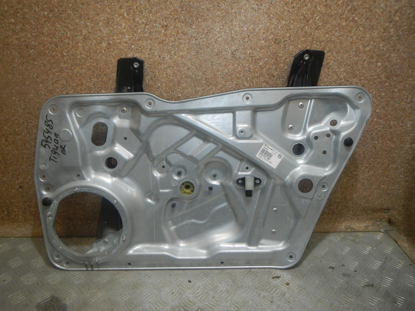 Стеклоподъемник электр. передний правый