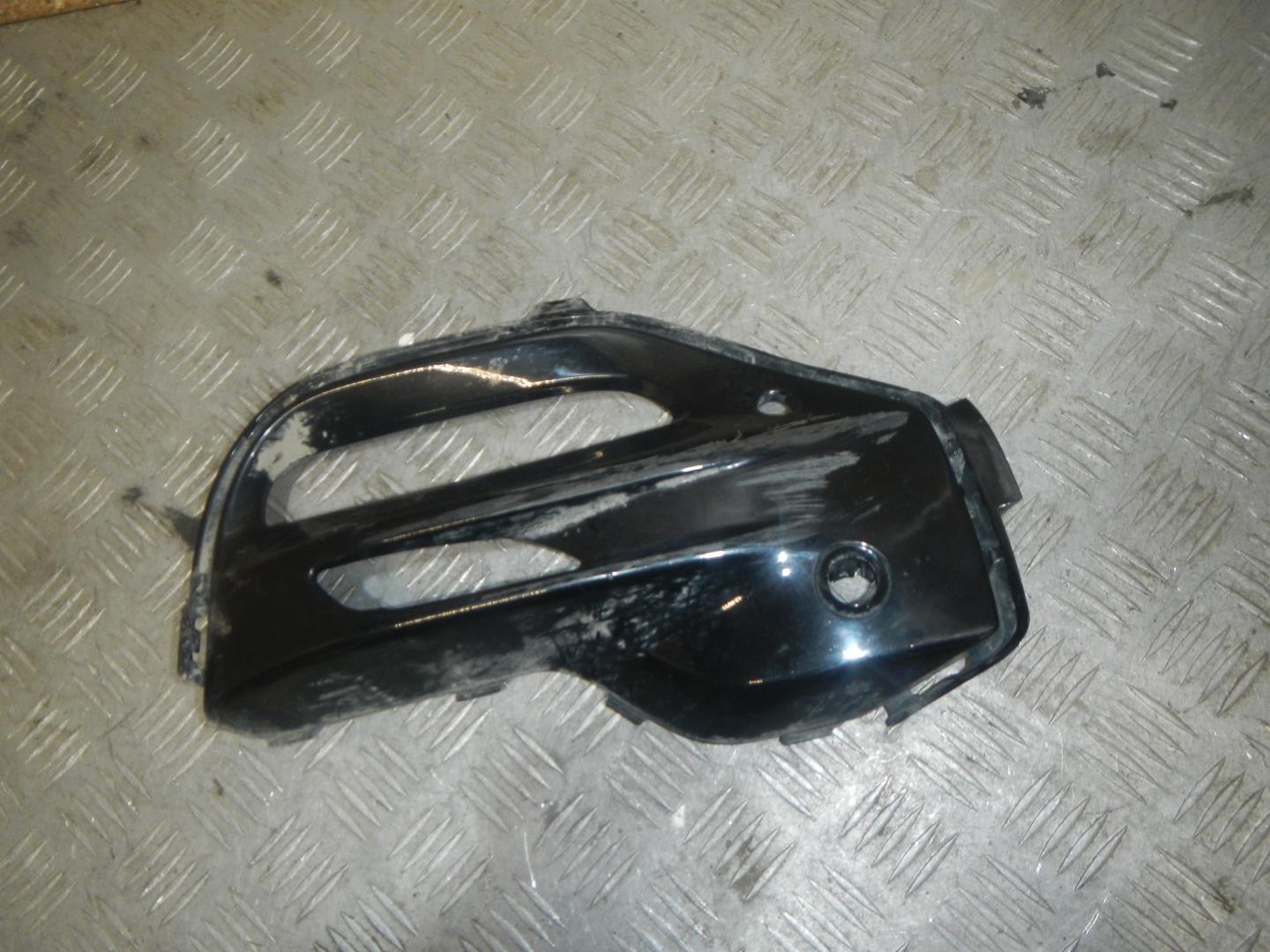 Накладка переднего бампера правая