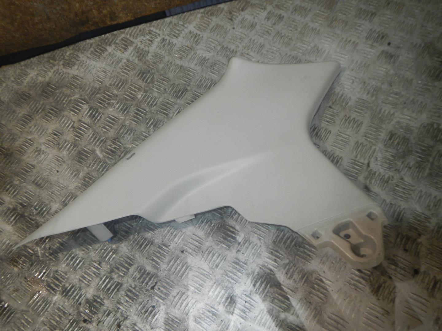 Обшивка стойки