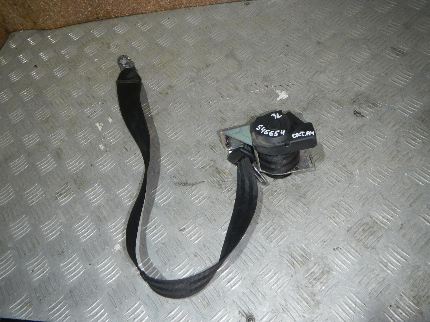 Ремень безопасности