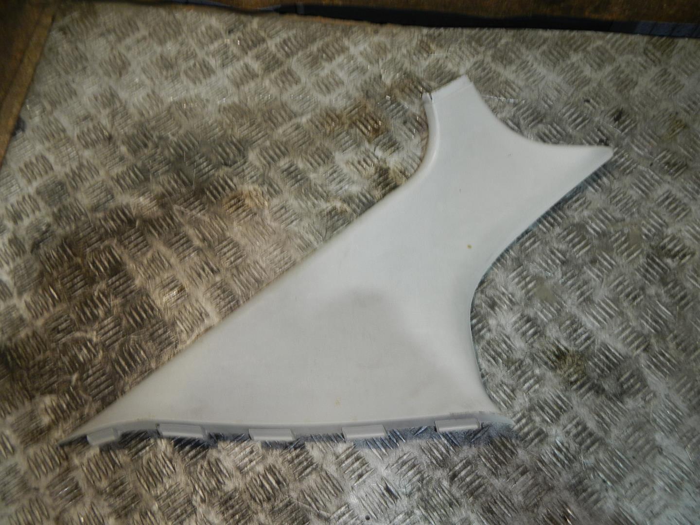 Обшивка стойки