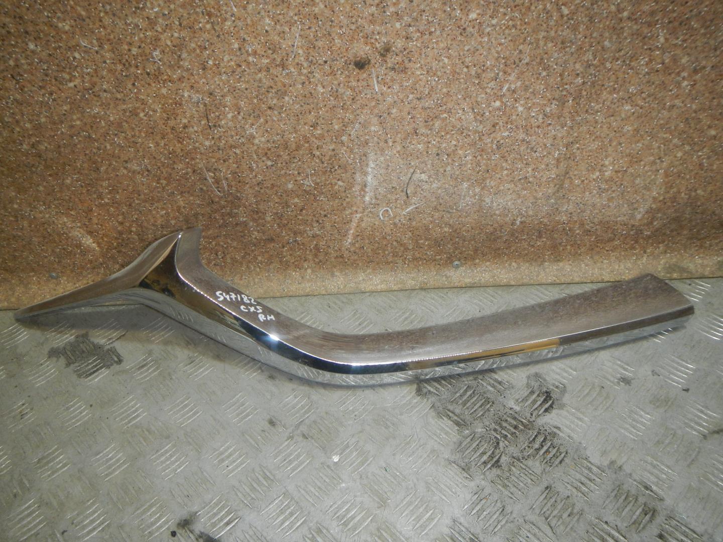 Накладка на решетку радиатора