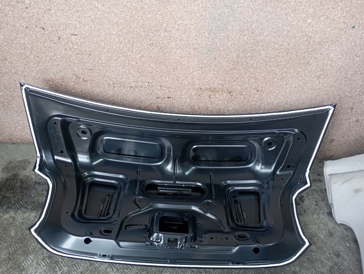 Крышка багажника