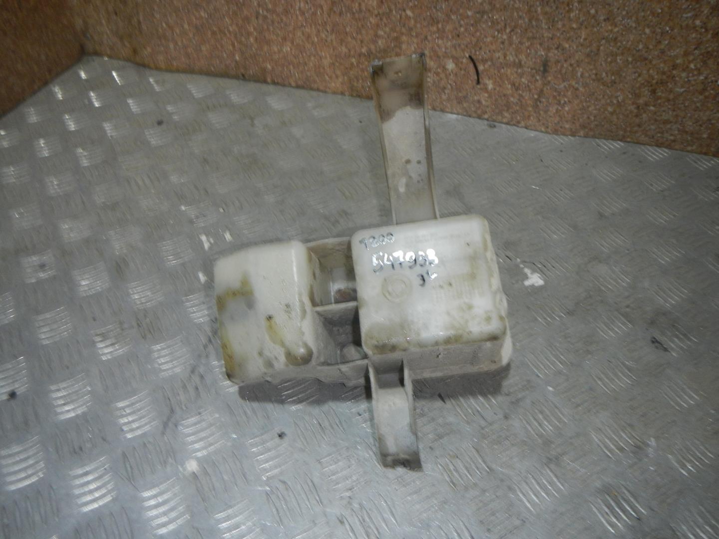 Кронштейн усилителя заднего бампера