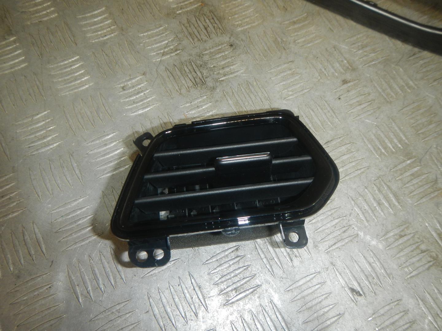 Дефлектор воздушный