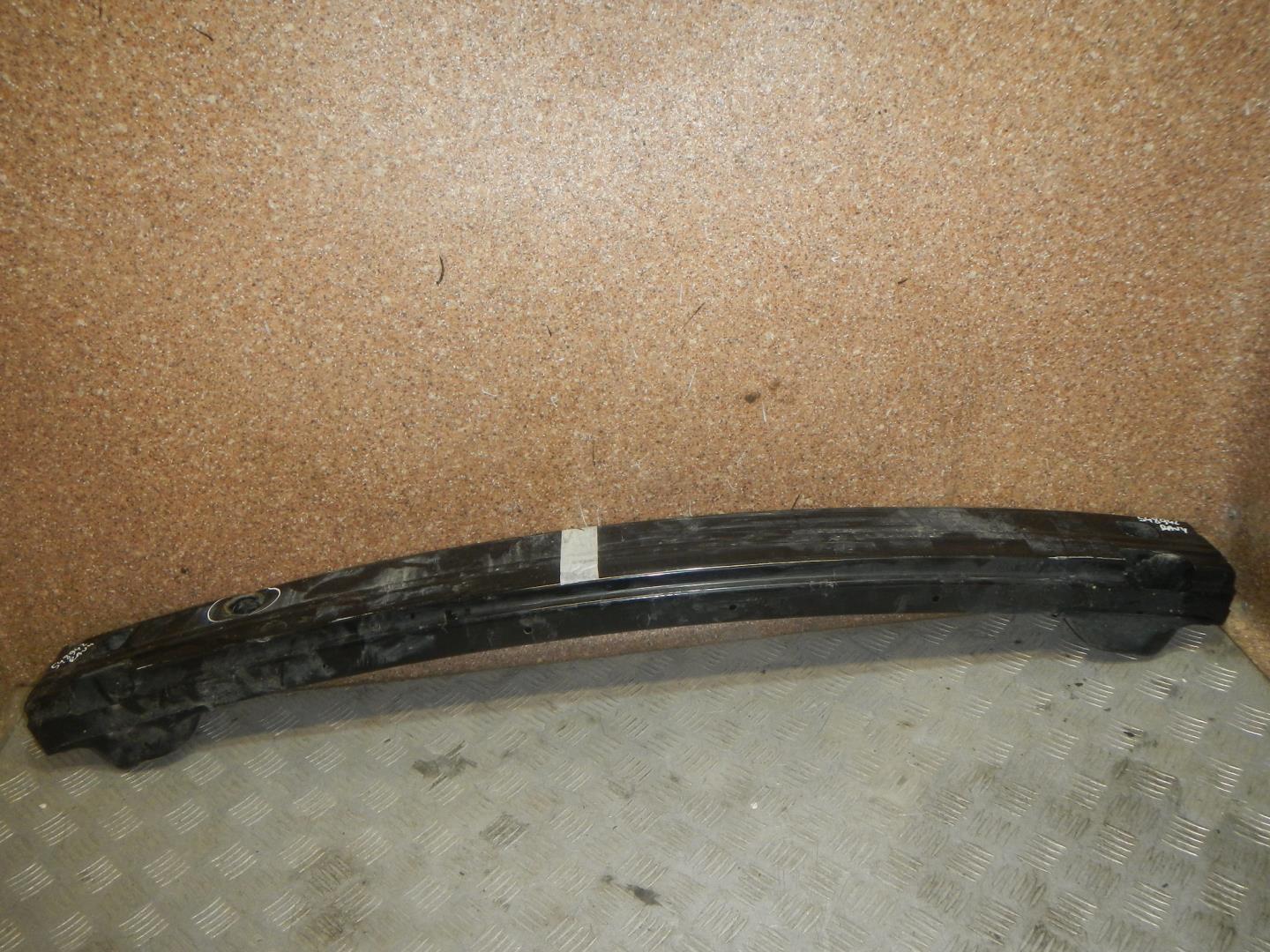 Усилитель заднего бампера