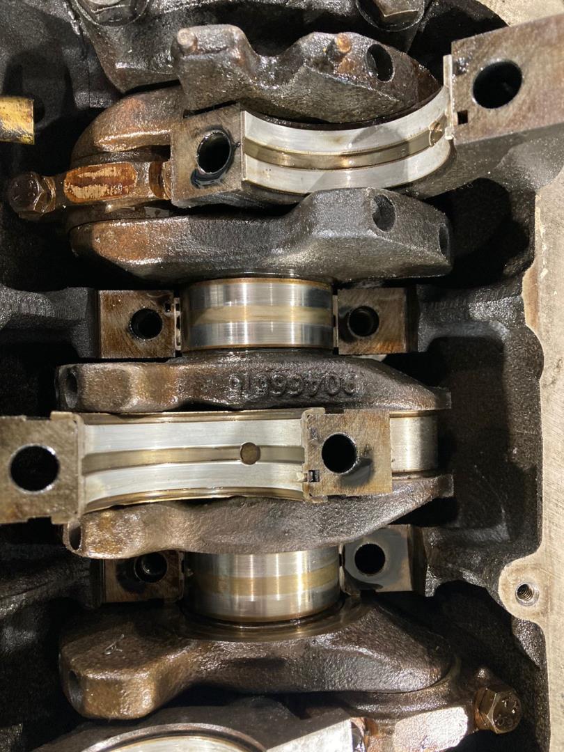 Блок двигателя