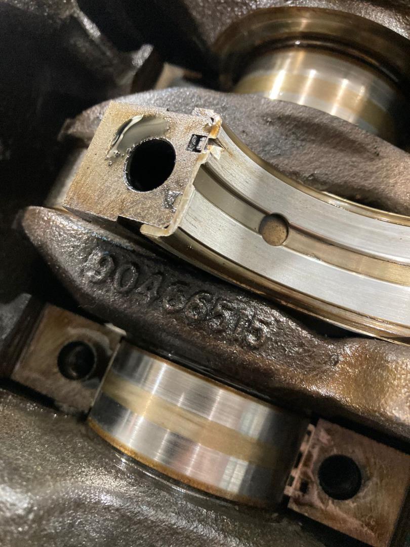 Блок двигателя