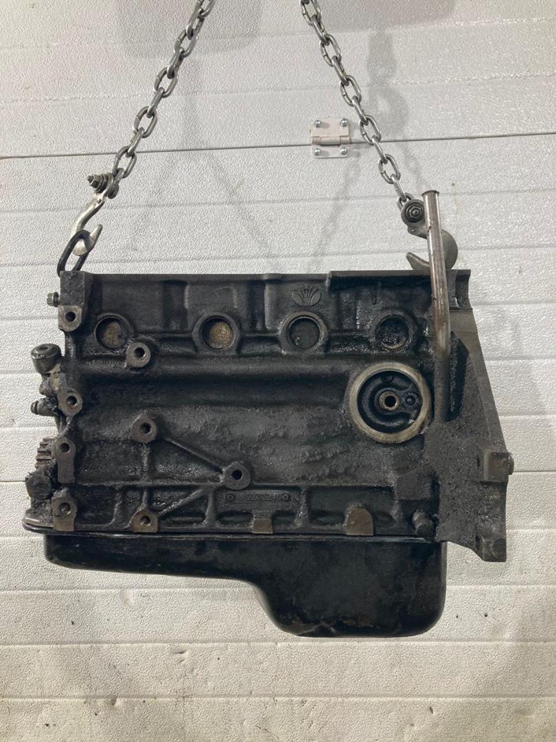 Блок двигателя