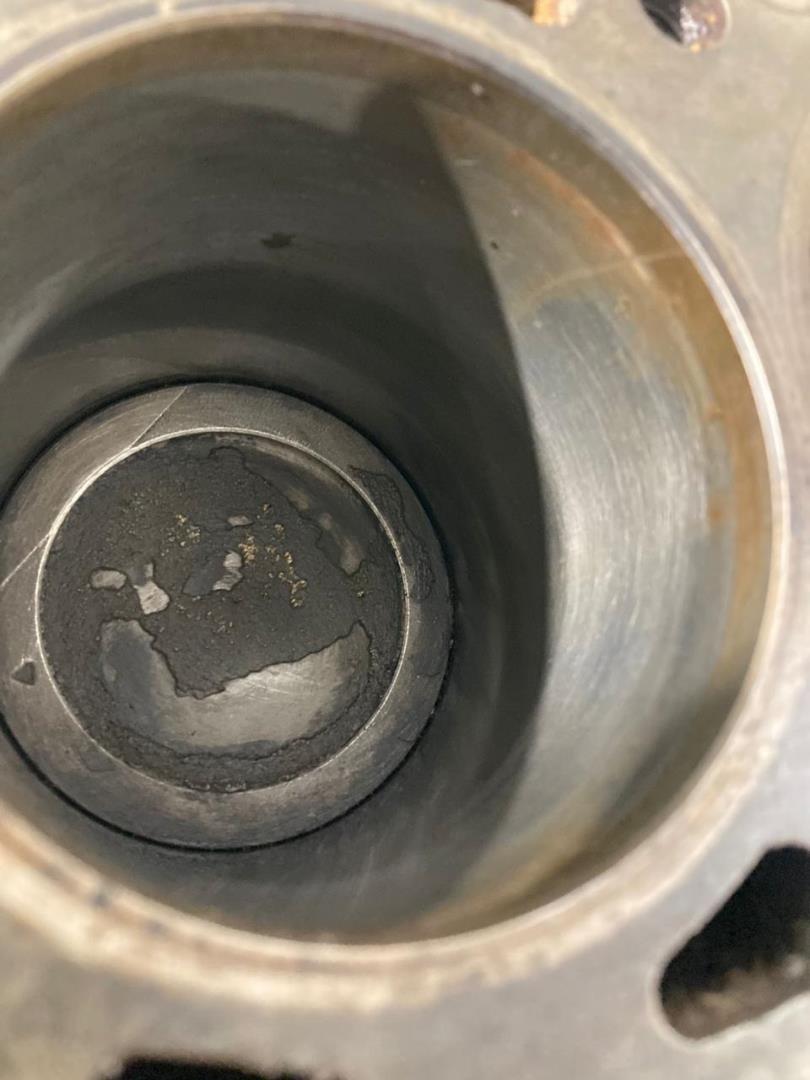 Блок двигателя