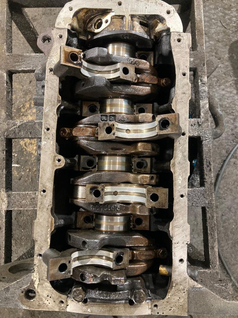 Блок двигателя