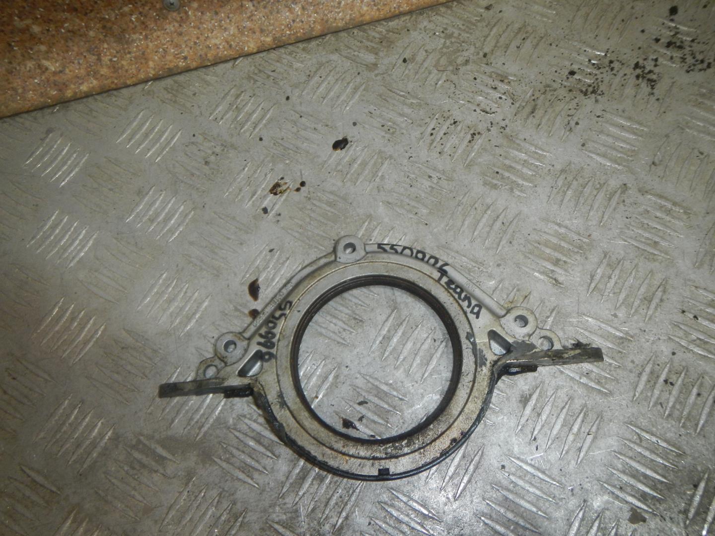 Сальник коленвала передний