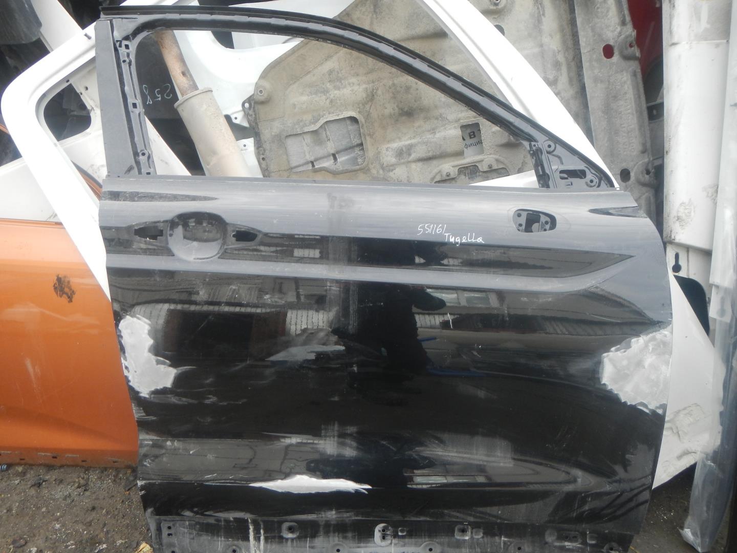 Дверь передняя правая